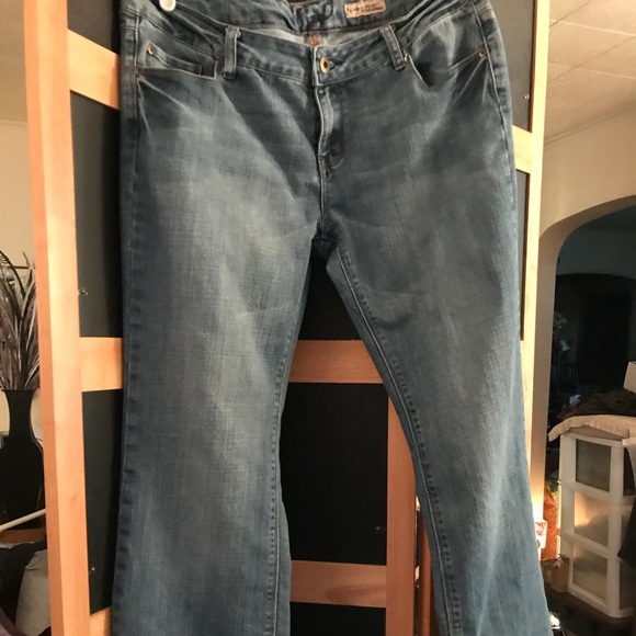 Chip & Pepper  RN 120246 size 13 - Picture 3 of 4